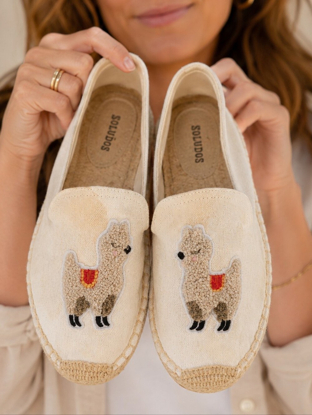 Soludos Llama Embroidered Canvas Espadrilles Women's Size 10 Cream Slip-On Flats